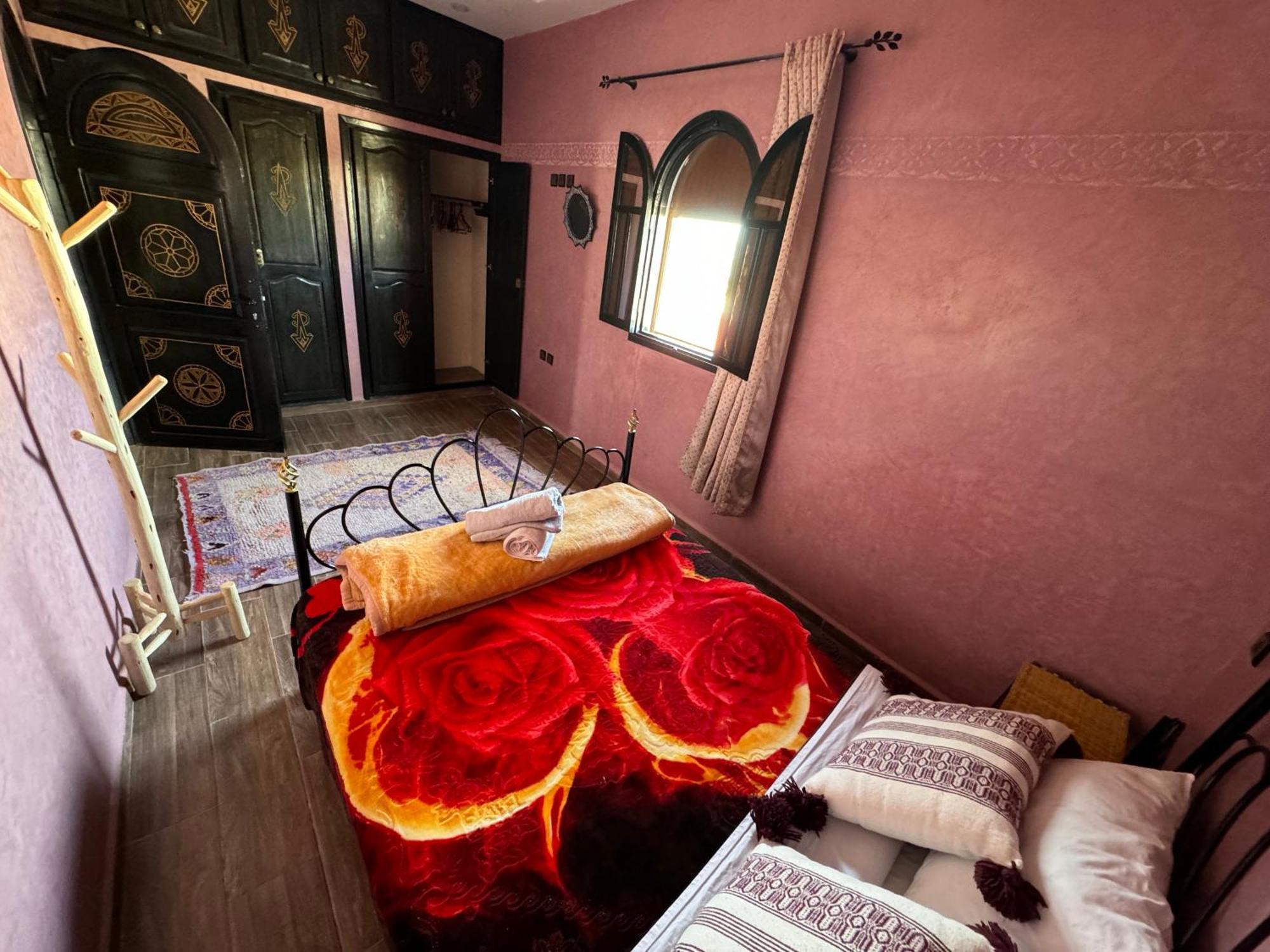 Отель Dar Walid Cap Sim Эс-Сувейра Экстерьер фото
